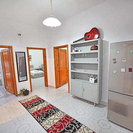 12 B&B Shkodër Buitenkant foto