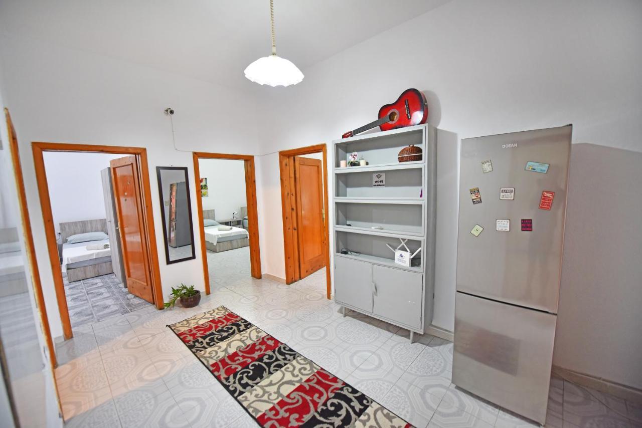 12 B&B Shkodër Buitenkant foto